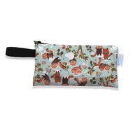 Thirsties Clutch Bag: Red Panda