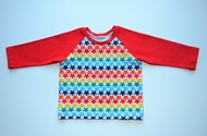 6-9m Long Sleeved Tshirt: Rainbow Stars